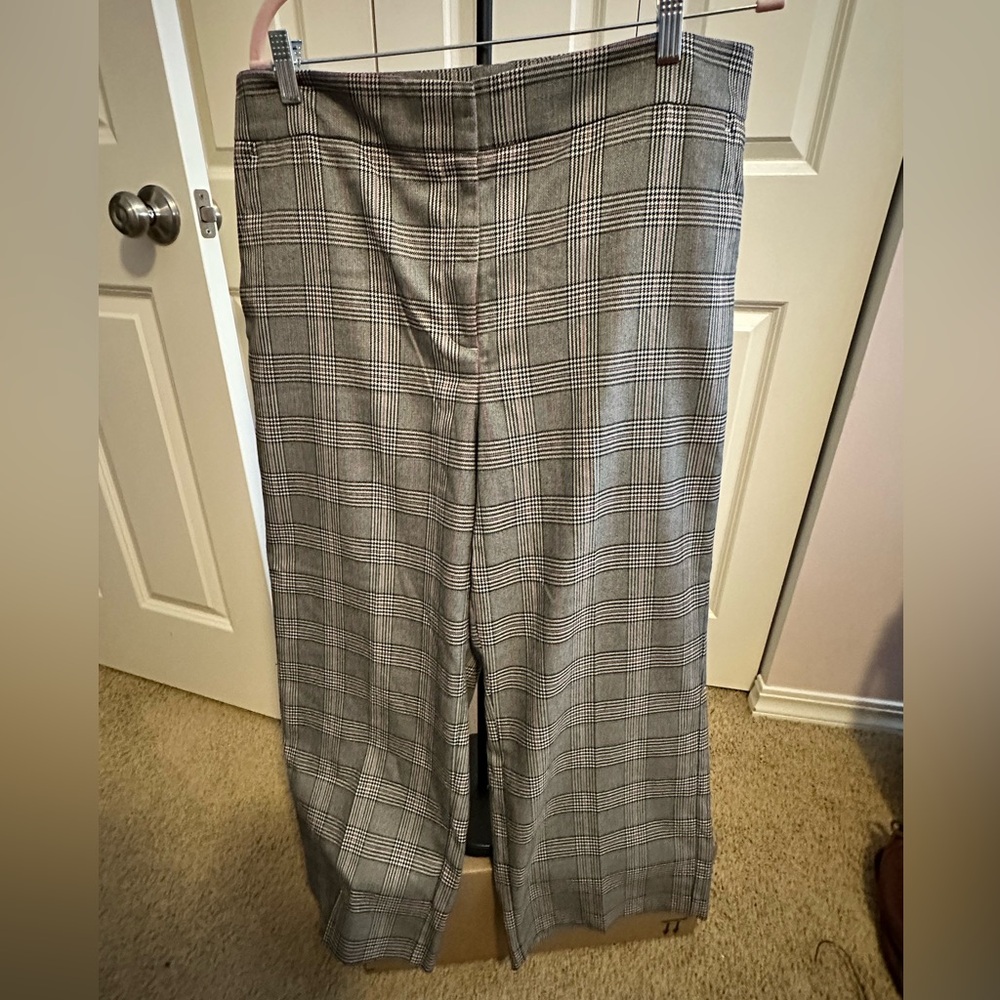 Ann Taylor Factory Women's Gray Plaid Trousers